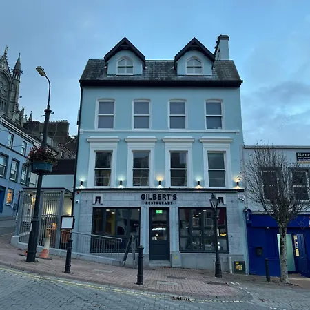 Gilberts Townhouse 3*