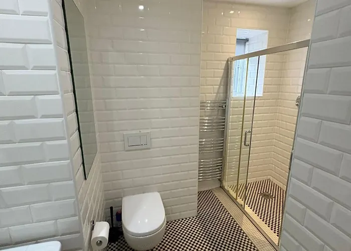 Gilberts Townhouse Guest house Cobh