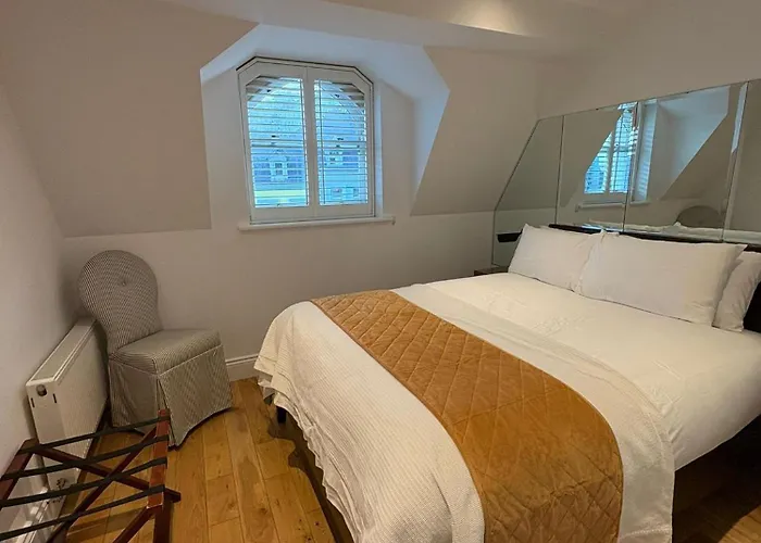 Gilberts Townhouse Cobh